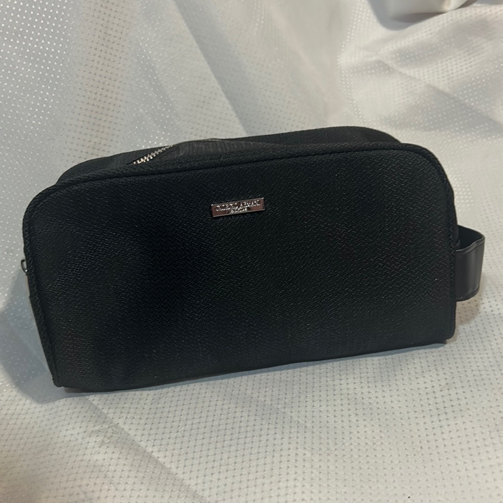 Giorgio Armani Parfums Cosmetic Bag Toiletries Travel Zip Up Bag